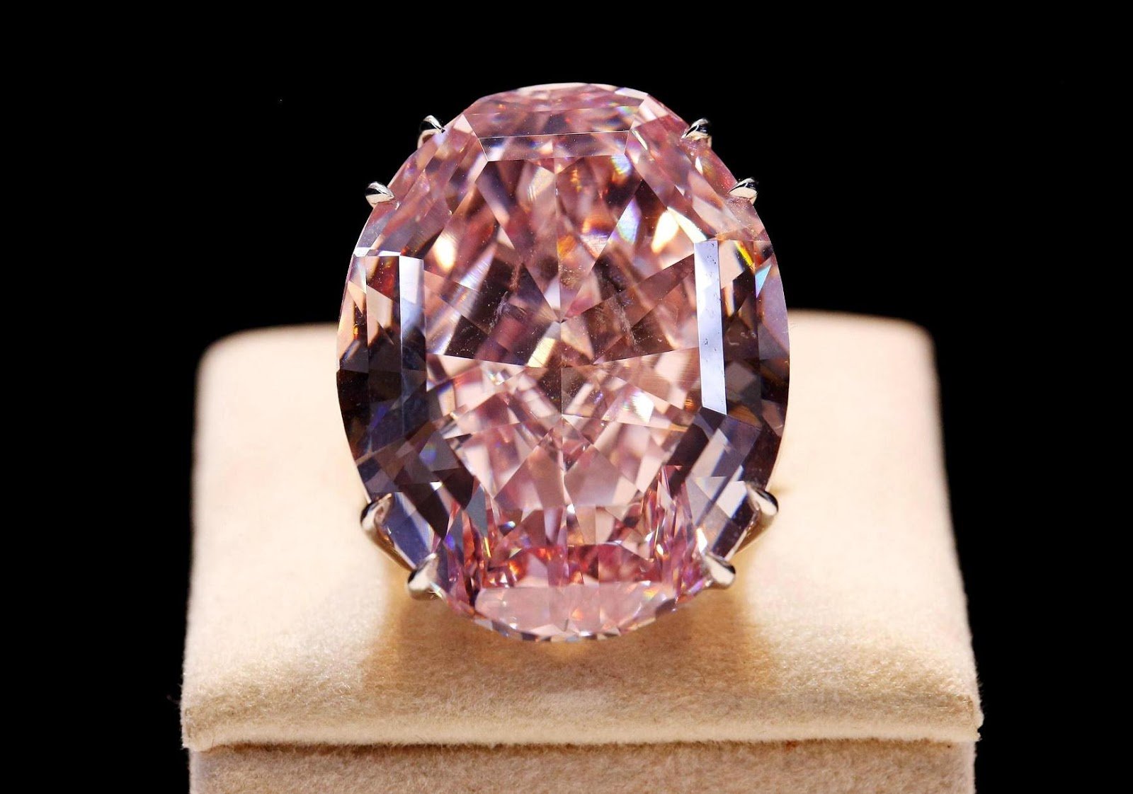 'Pink Star' Diamond