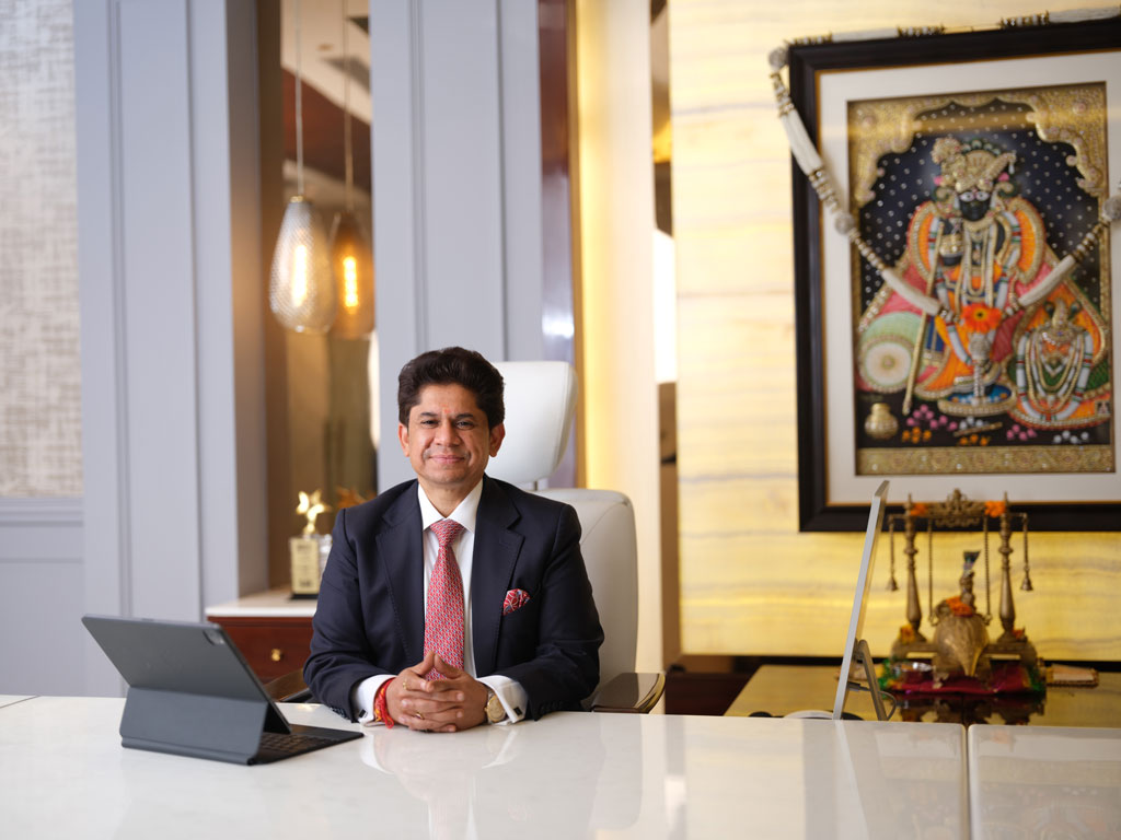 Mr. Ravi Aggarwal Co Founder and Managing Director, Signature Global (Ind) Limited