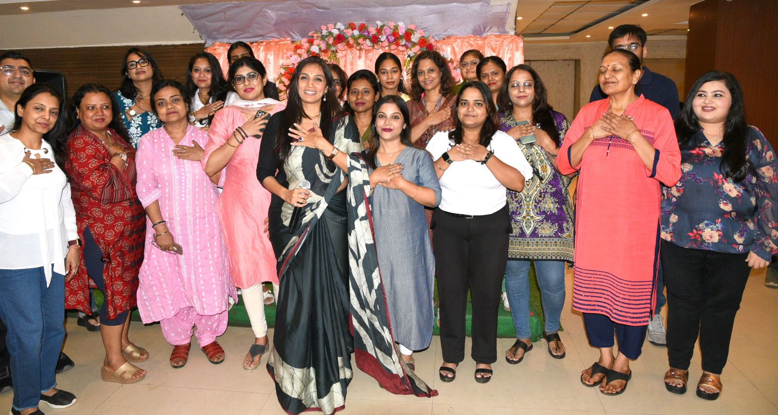 Global Life Coach Kavyal Sedanni Leads Empowering Healing Session in Kolkata_1
